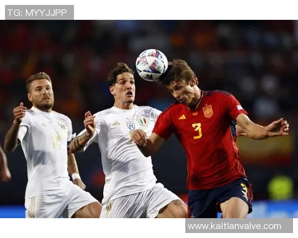 西班牙足球明星克雷斯的辉煌职业生涯与场外生活揭秘