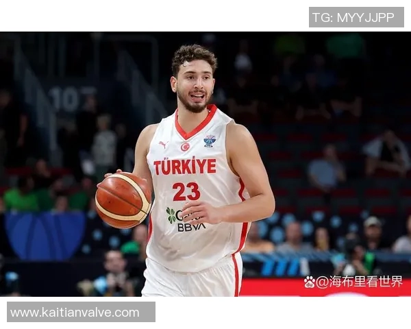 个子很高的篮球明星有哪些他们在赛场上的表现如何